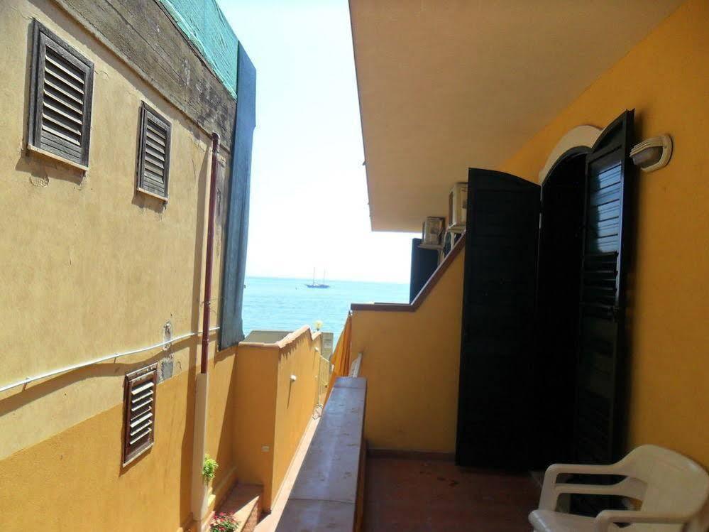 Beach Apartments Patrizia Taormina Eksteriør billede